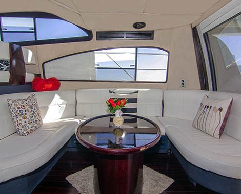 boats-rental-dubai-gulfcraft48-3