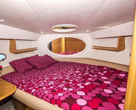 boats-rental-dubai-gulfcraft48-5